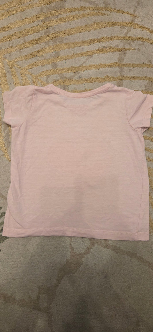 Primark Free Hugs Shortsleeve T-Shirt 3-4 Years