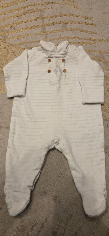 Peter Rabbit Sleepsuit 0-3 Months